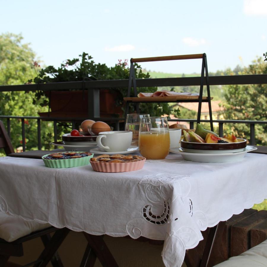 Cascina Il Volo Bed & Breakfast Moncalvo Luaran gambar