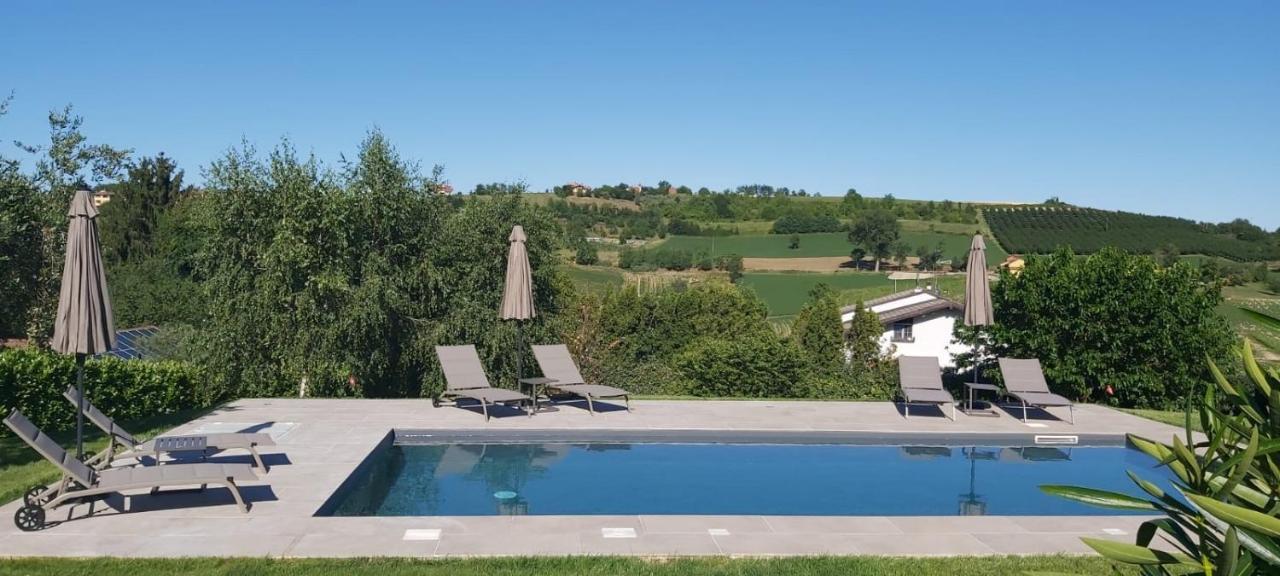 Cascina Il Volo Bed & Breakfast Moncalvo Luaran gambar