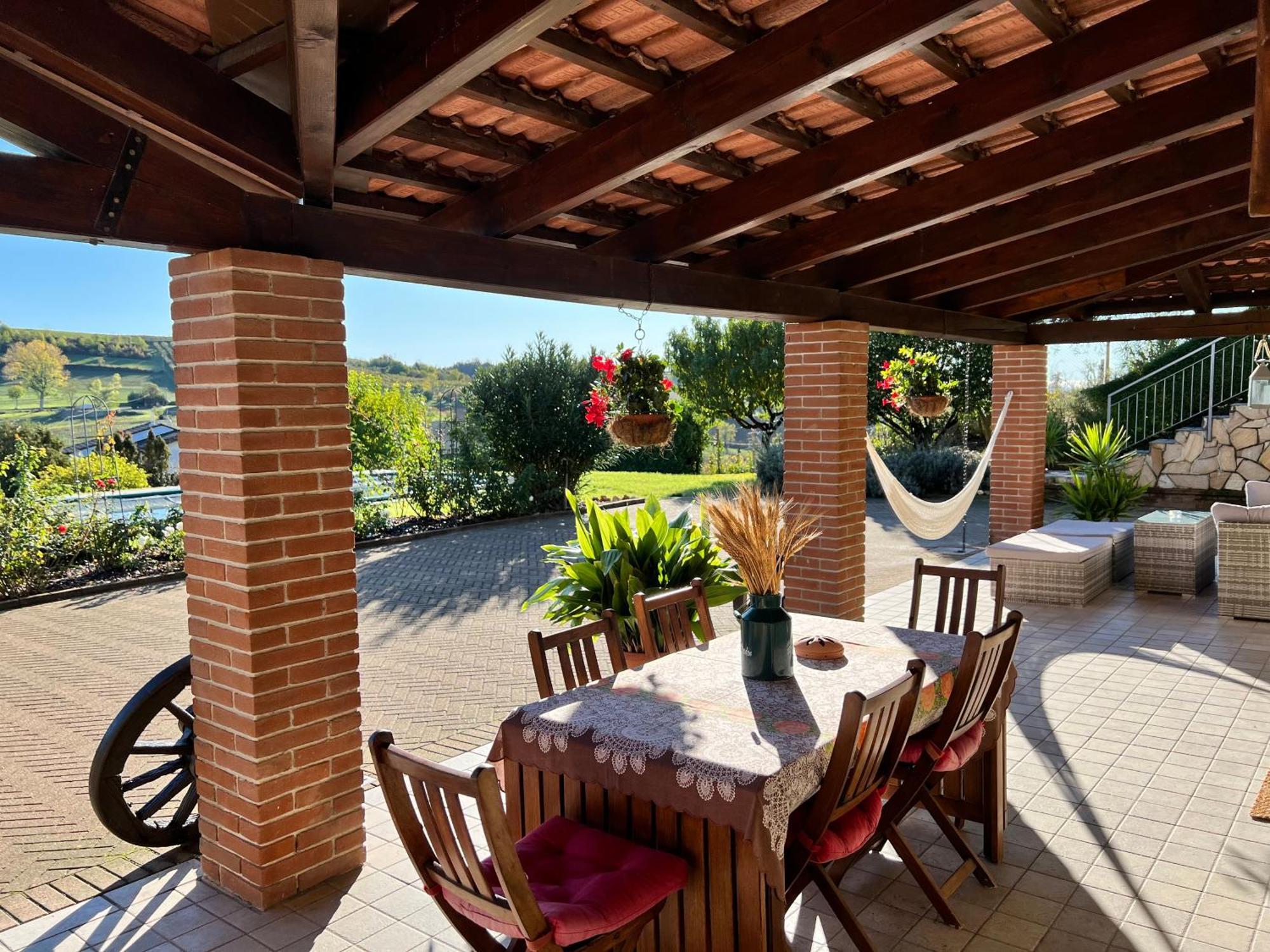 Cascina Il Volo Bed & Breakfast Moncalvo Luaran gambar