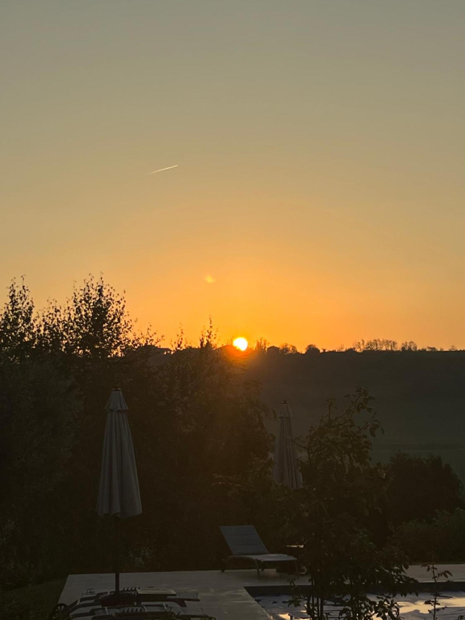 Cascina Il Volo Bed & Breakfast Moncalvo Luaran gambar