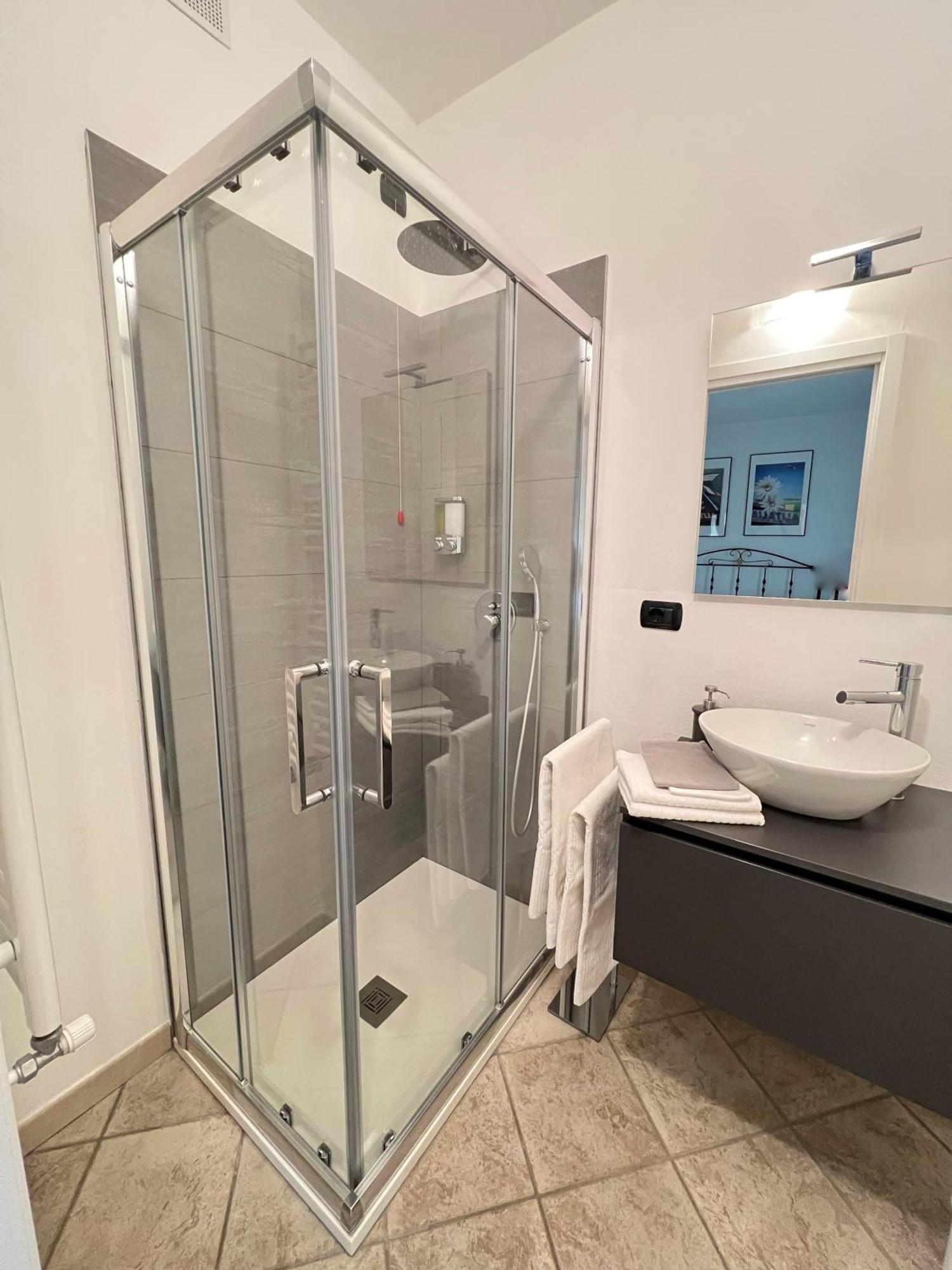 Cascina Il Volo Bed & Breakfast Moncalvo Luaran gambar