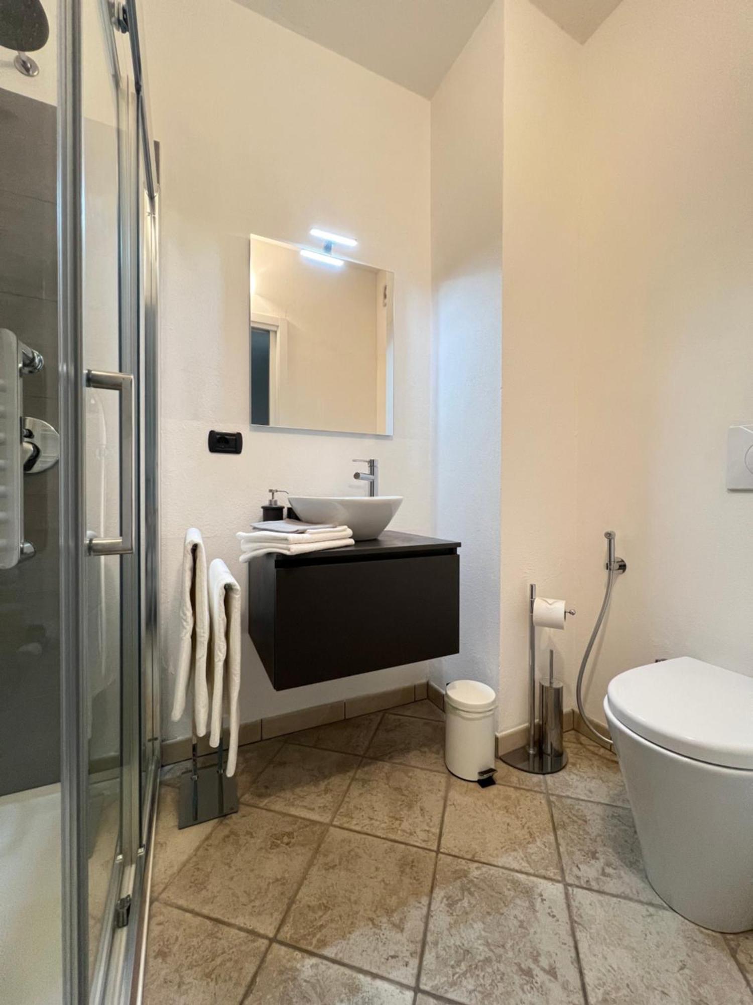 Cascina Il Volo Bed & Breakfast Moncalvo Luaran gambar
