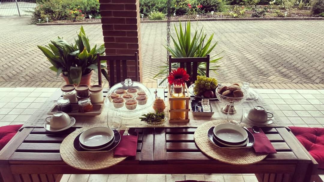 Cascina Il Volo Bed & Breakfast Moncalvo Luaran gambar